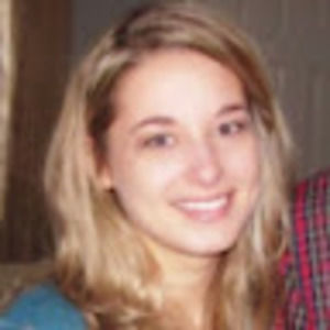 Meet your Posher, Becca